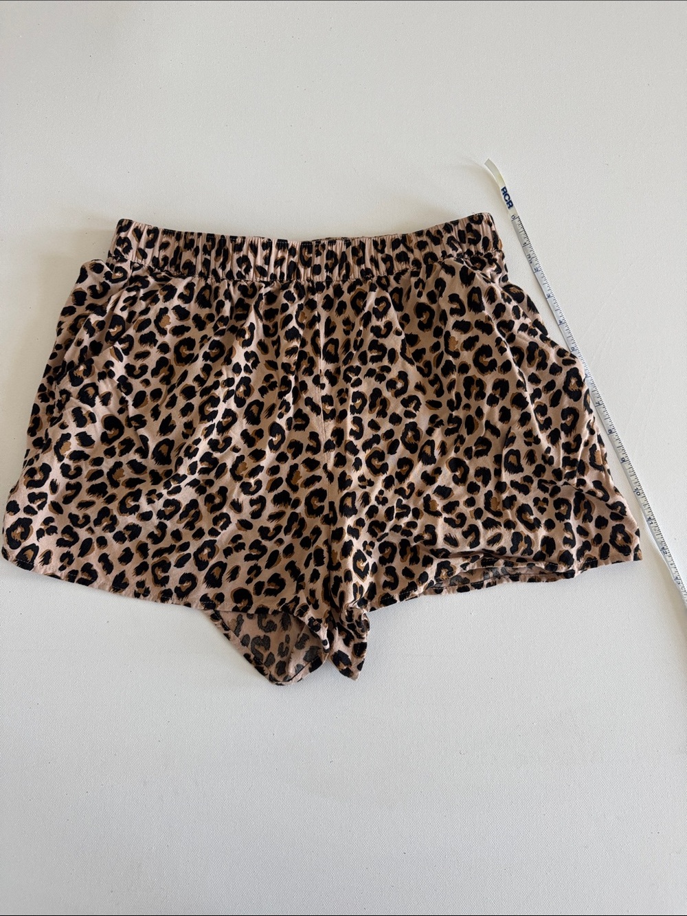 H&M Leopard Print Relaxed Shorts - Brown & Black
